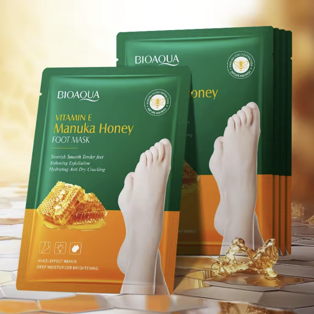 BIOAQUA Exfoliating Foot Mask – Moisturizing Peeling Treatment for Dry, Cracked Heels and Callus Removal – Foot Peel Mask for Smooth, Soft Feet (1 Pair)